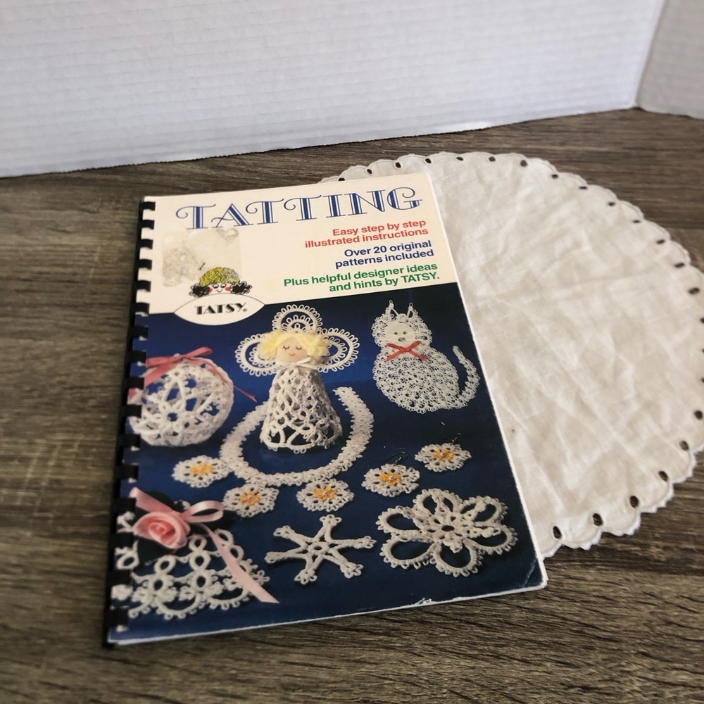 1989 Tatting Illustrated Instruction Manual